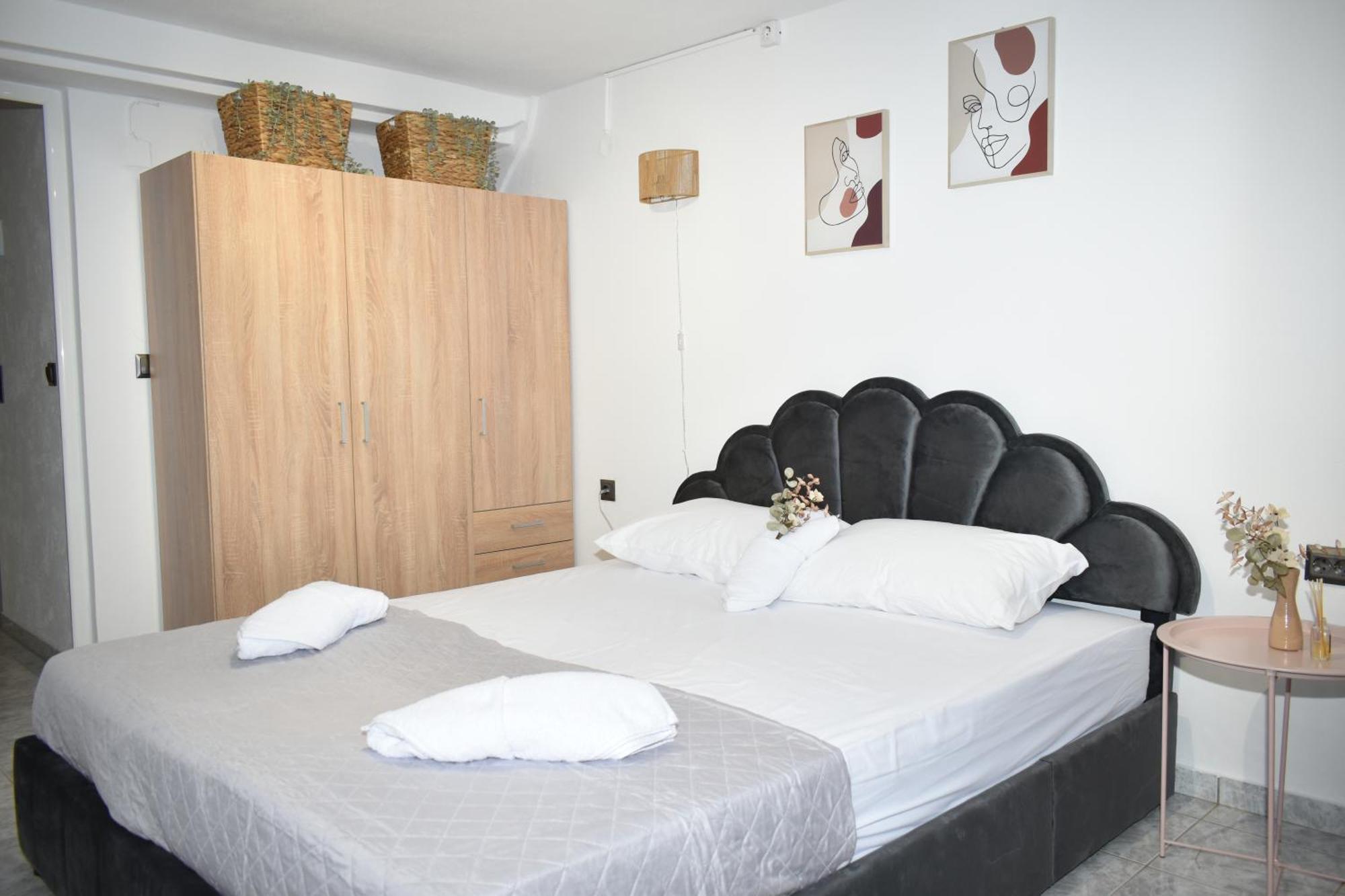 Ni & Νa Apartment อเล็กซานโดรโพลิส ภายนอก รูปภาพ