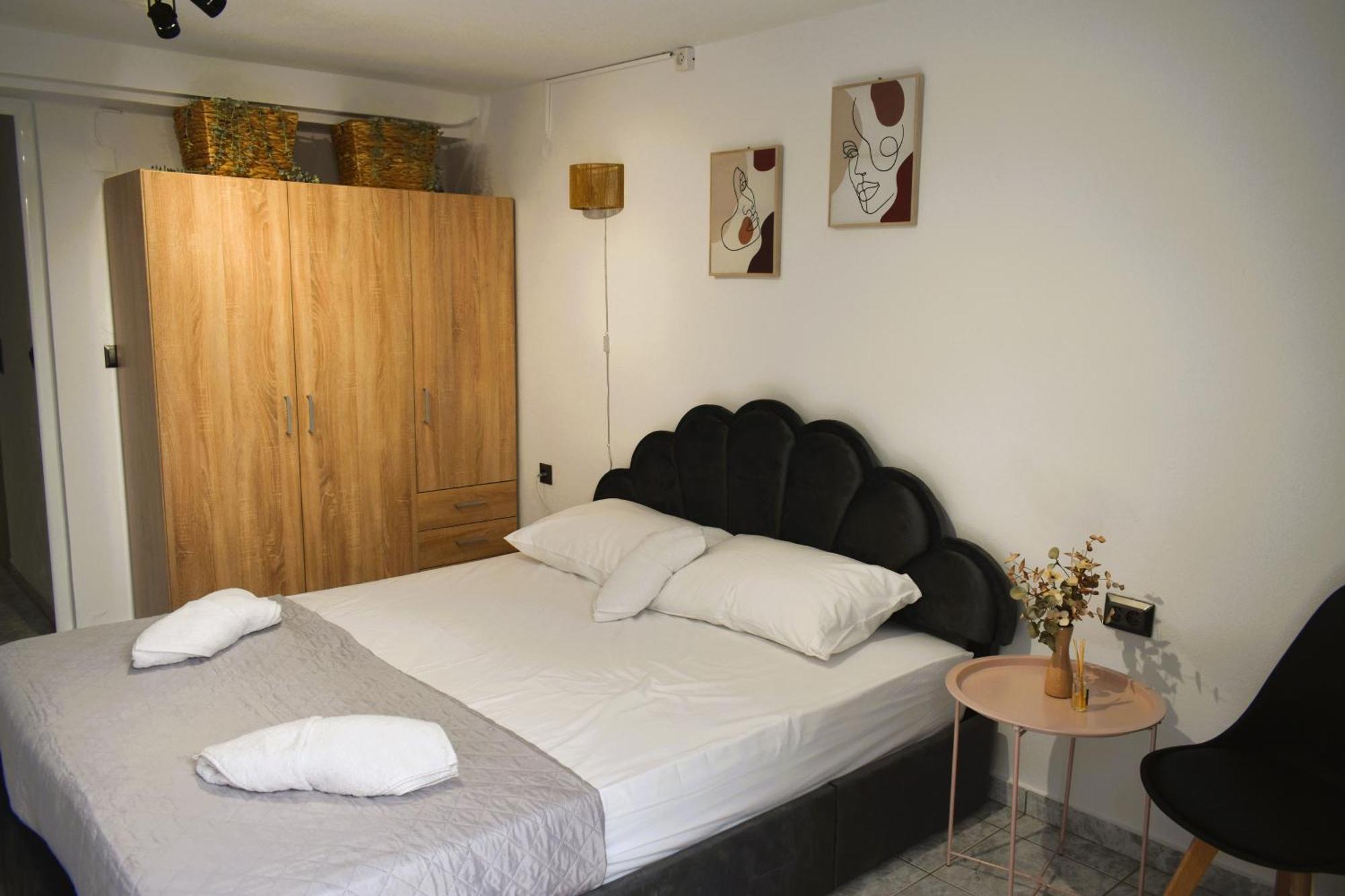 Ni & Νa Apartment อเล็กซานโดรโพลิส ภายนอก รูปภาพ